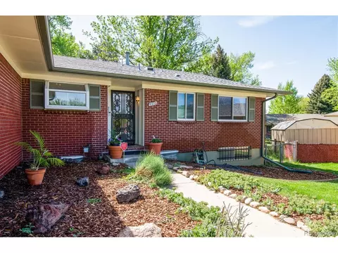 6916 E Baker Pl, Denver, CO 80224 photo 2