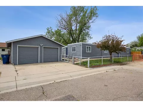 1124 Maclean Ct, Dacono, CO 80514