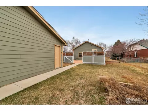 111 E Iowa Ave, Berthoud, CO 80513 photo 24