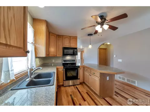 111 E Iowa Ave, Berthoud, CO 80513 photo 7