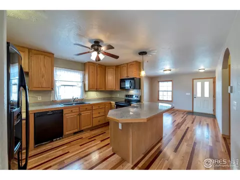 111 E Iowa Ave, Berthoud, CO 80513 photo 3