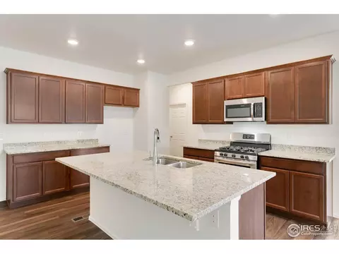 1801 Hydrangea Dr, Windsor, CO 80550 photo 10