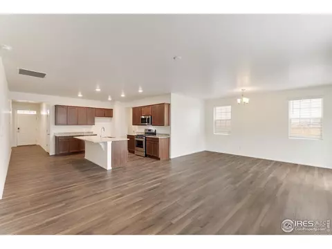1801 Hydrangea Dr, Windsor, CO 80550 photo 4