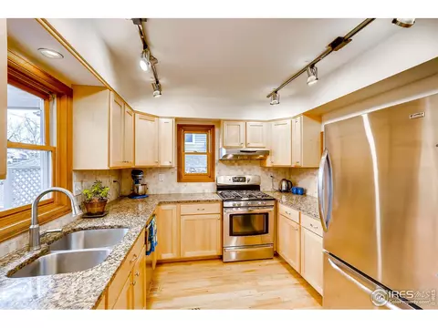 875 Utica Ave, Boulder, CO 80304 photo 9