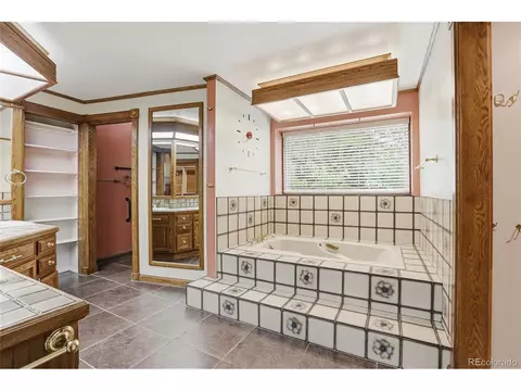 Bath - 3076 Nelson Ct, Lakewood, CO 80215 photo 1 of 5