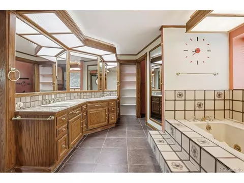 Bath - 3076 Nelson Ct, Lakewood, CO 80215 photo 2 of 5