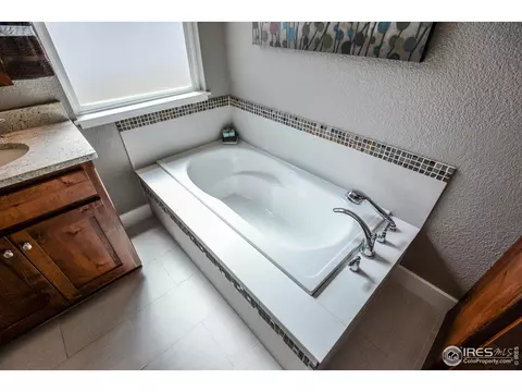 1135 Fairfield Ave, Windsor, CO 80550 photo 20