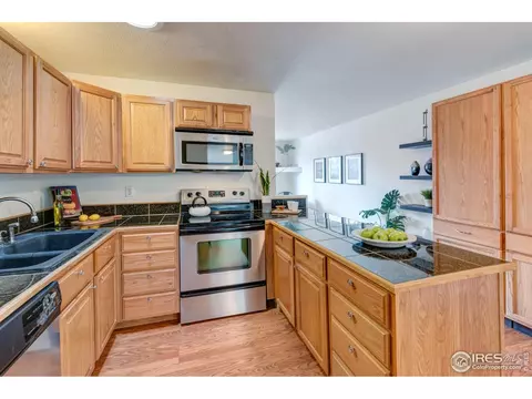 4544 Ashfield Dr, Boulder, CO 80301 photo 3