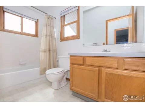 830 E 5th Ave, Longmont, CO 80504 photo 24