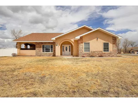 701 Cottonwood Cir, Alamosa, CO 81101
