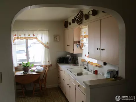 2409 W 6th St, Greeley, CO 80634 photo 9