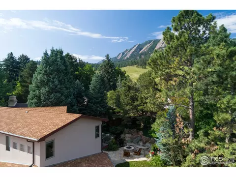 725 7th St, Boulder, CO 80302 photo 2