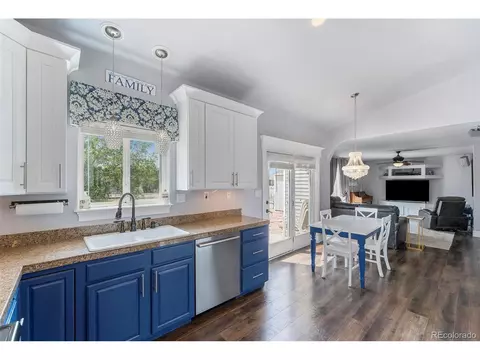 95 Viewridge Ct, Bennett, CO 80102 photo 6