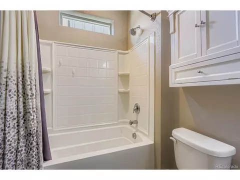 Bath - 27227 E Maple Ave, Aurora, CO 80018 photo 5 of 5
