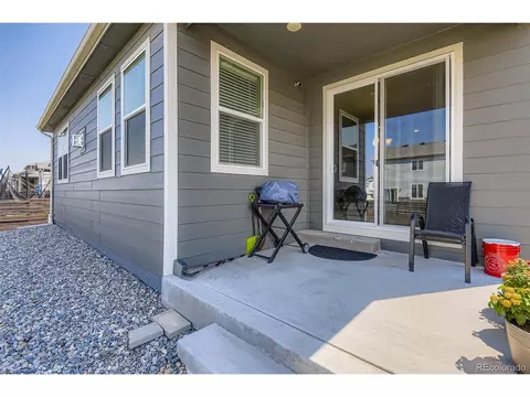 Exterior - 27227 E Maple Ave, Aurora, CO 80018 photo 4 of 6
