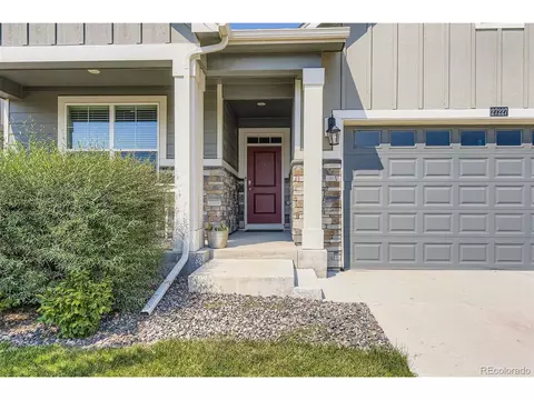 Exterior - 27227 E Maple Ave, Aurora, CO 80018 photo 3 of 6