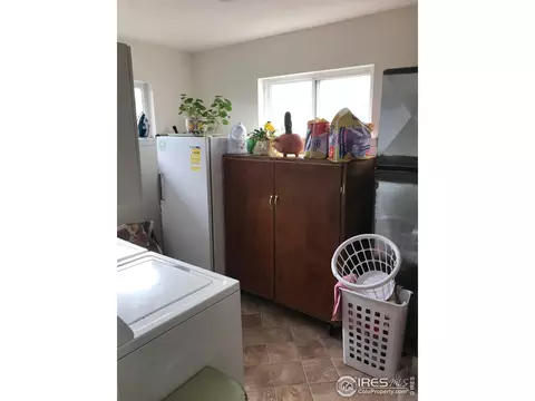 225 Park St, Lyons, CO 80540 photo 13