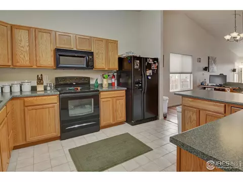 7238 Foothill St, Frederick, CO 80504 photo 6
