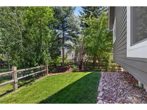 Exterior - 5546 Lone Eagle Ct, Boulder, CO 80301 photo 7 of 10