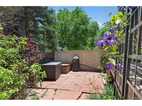 Exterior - 5546 Lone Eagle Ct, Boulder, CO 80301 photo 8 of 10