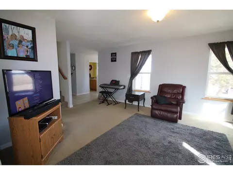 612 Mountain Ave, Pierce, CO 80650 photo 2
