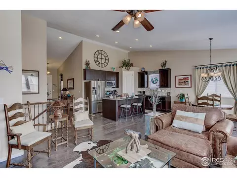 11201 Cherryvale St, Firestone, CO 80504 photo 4