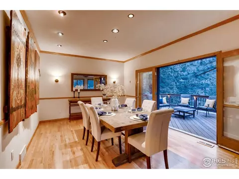 137 Granite Dr, Boulder, CO 80302 photo 4