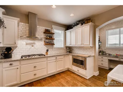 5709 Aksarben Dr, Windsor, CO 80550 photo 10