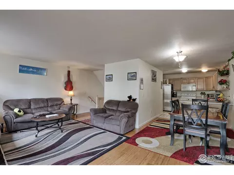 1033 Artemis Cir, Lafayette, CO 80026 photo 2