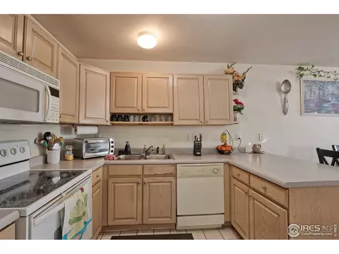 1033 Artemis Cir, Lafayette, CO 80026 photo 6