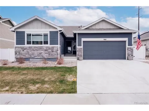 960 Ashbrook Dr, Windsor, CO 80550