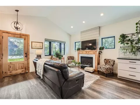 4965 Dover St, Arvada, CO 80002 photo 6