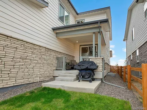 Exterior - 24831 E 33rd Dr, Aurora, CO 80019 photo 6 of 10