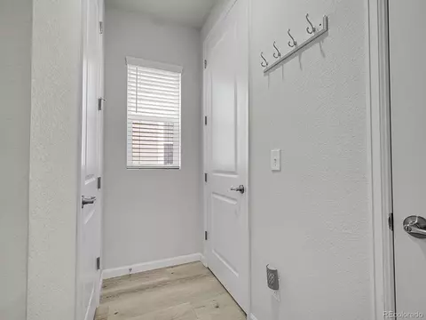 Entry Way - 24831 E 33rd Dr, Aurora, CO 80019 photo 2 of 4
