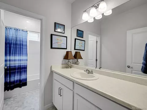 Bath - 24831 E 33rd Dr, Aurora, CO 80019 photo 7 of 8