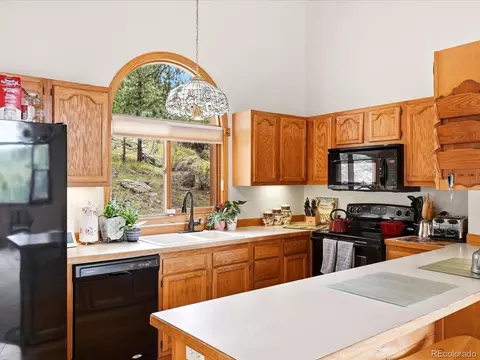 Kitchen - 74 Badger Ln, Bailey, CO 80421 photo 1 of 2