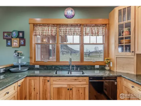 501 Blue Mountain Rd, Lyons, CO 80540 photo 6
