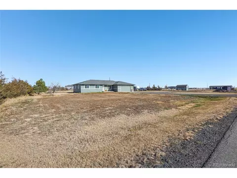 779 E Thomas Ave, Byers, CO 80103 photo 4