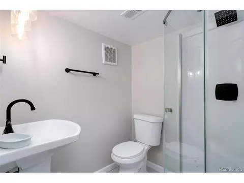 15821 E 13th Pl, Aurora, CO 80011 photo 12
