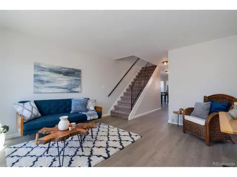 15821 E 13th Pl, Aurora, CO 80011 photo 4
