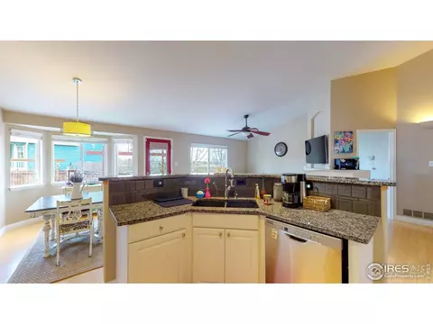 5221 E 131st Dr, Thornton, CO 80241 photo 9