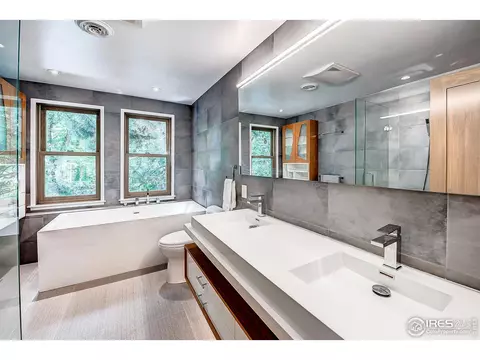 705 Mapleton Ave, Boulder, CO 80304 photo 13