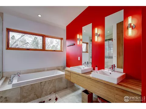731 Crescent Dr, Boulder, CO 80303 photo 32
