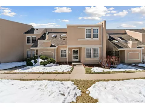2716 S Victor St, Aurora, CO 80014