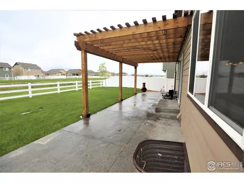 867 Lakebrook Ct, Windsor, CO 80550 photo 4