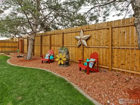 2433 Mapleton Cir, Longmont, CO 80503 photo 28