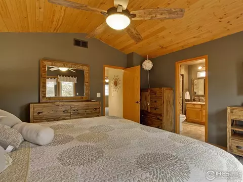 2433 Mapleton Cir, Longmont, CO 80503 photo 18