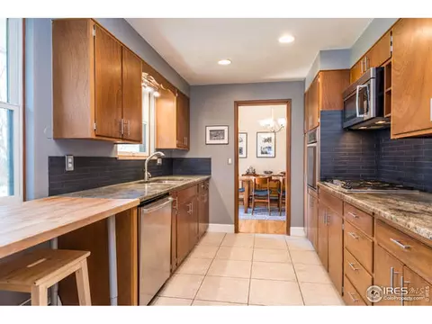 2460 Glenwood Dr, Boulder, CO 80304 photo 17
