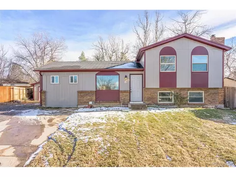 11660 E Walsh Pl, Aurora, CO 80012 photo 2
