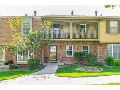 9021 E Amherst Dr #D, Denver, CO 80231